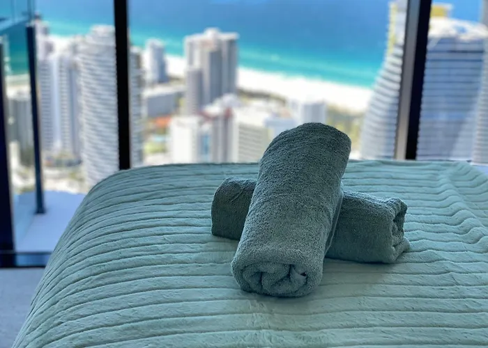 La Jolla Holiday Broadbeach
