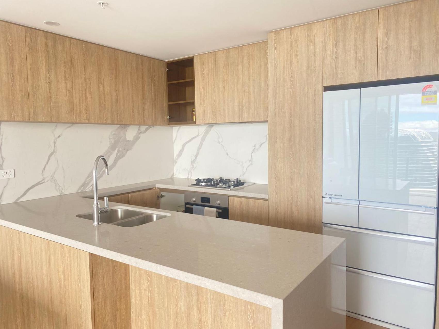 La Jolla Broadbeach * Gold Coast